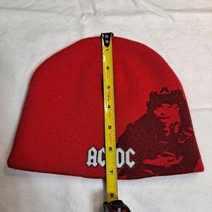 AC/DC | Accessories | Acdc Beanie Hat Red Sprayed Picture Knit Winter ...
